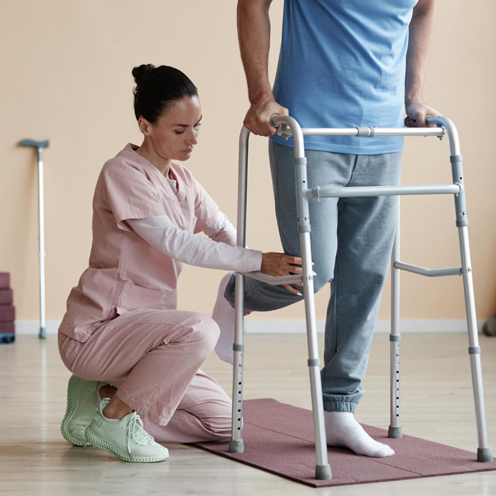 Post-surgery recovery assessment